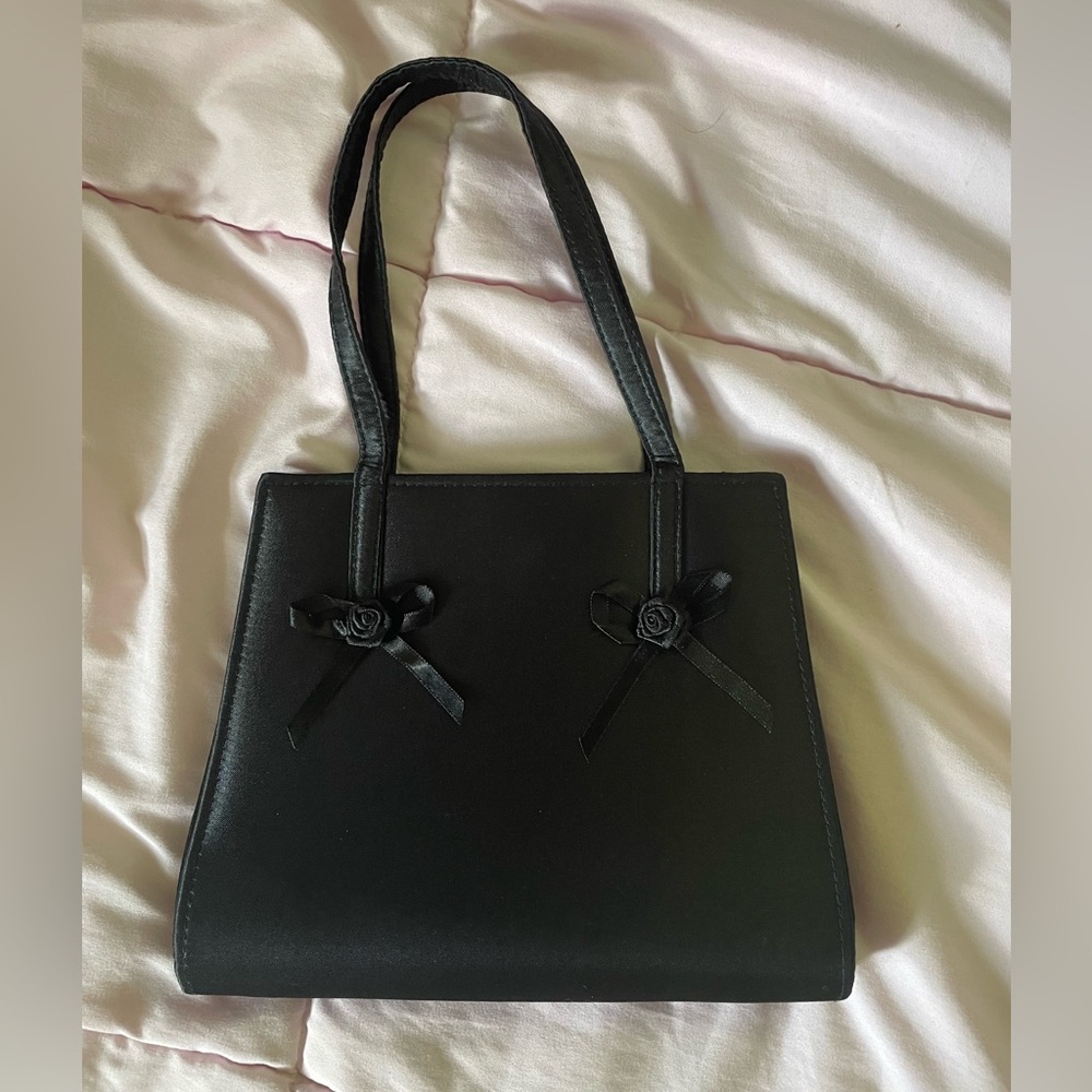 Elegant Black Women's Handbag
